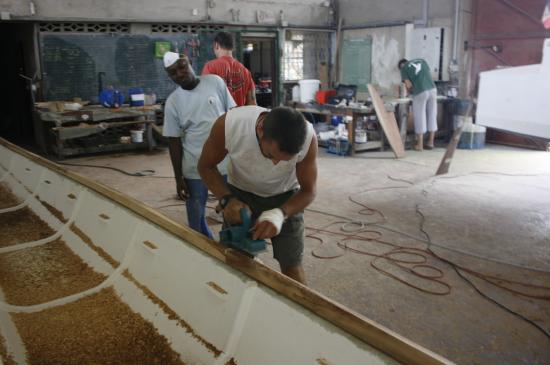 Chantier de la pirogue